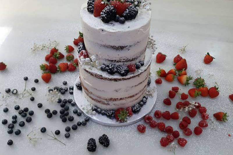 Naked cake