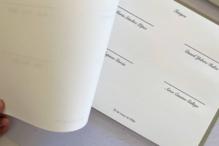 Libro de firmas personalizado