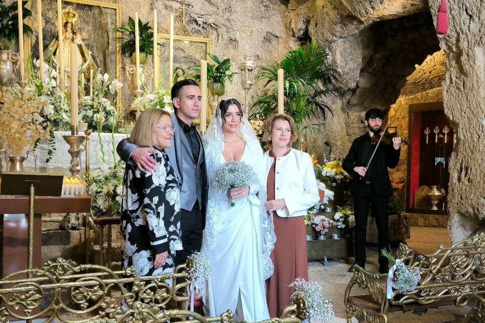 Familia
