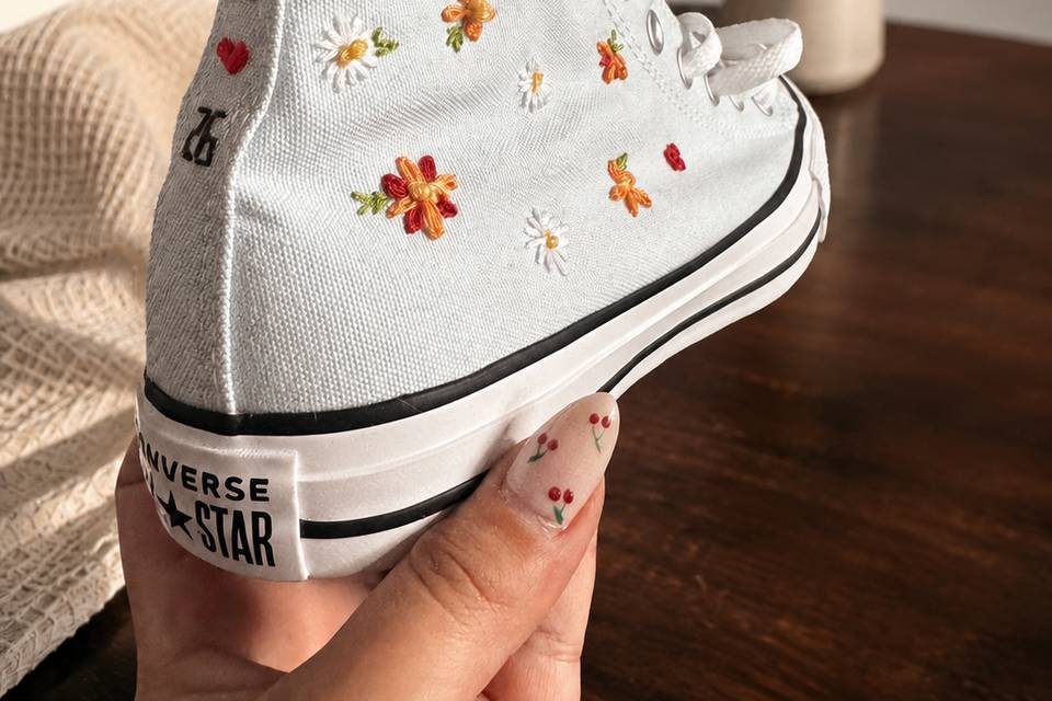 Converse bordadas