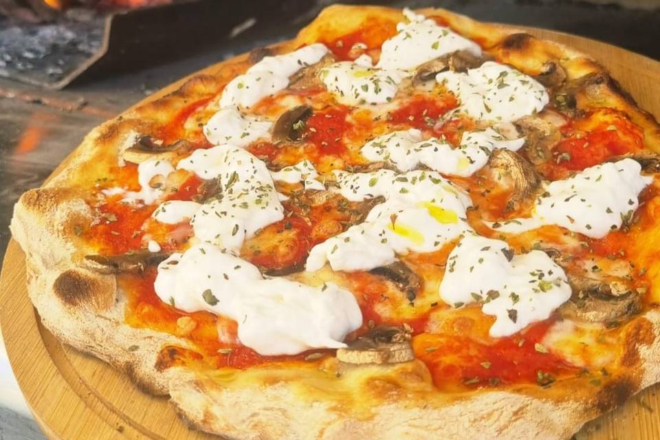 Pizza con burrata