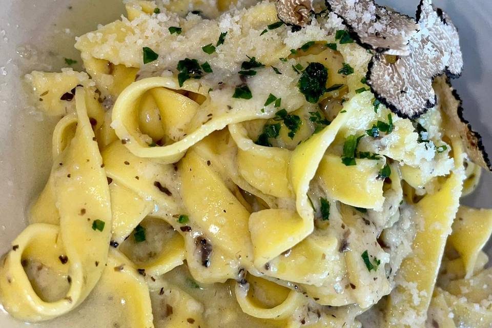Tagliatelle con trufa