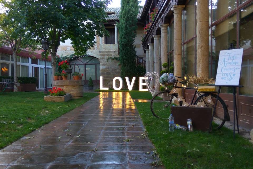 Love Piña