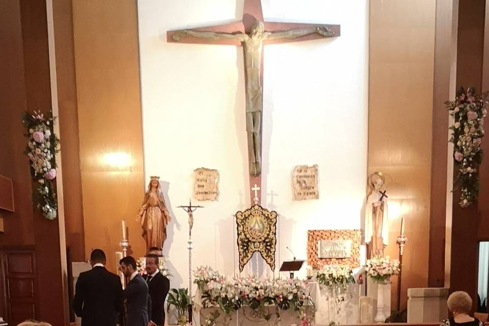 Interior de la iglesia