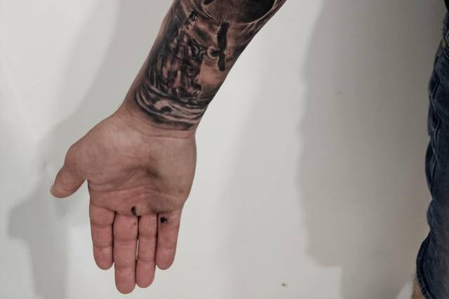 Realistics tattoos