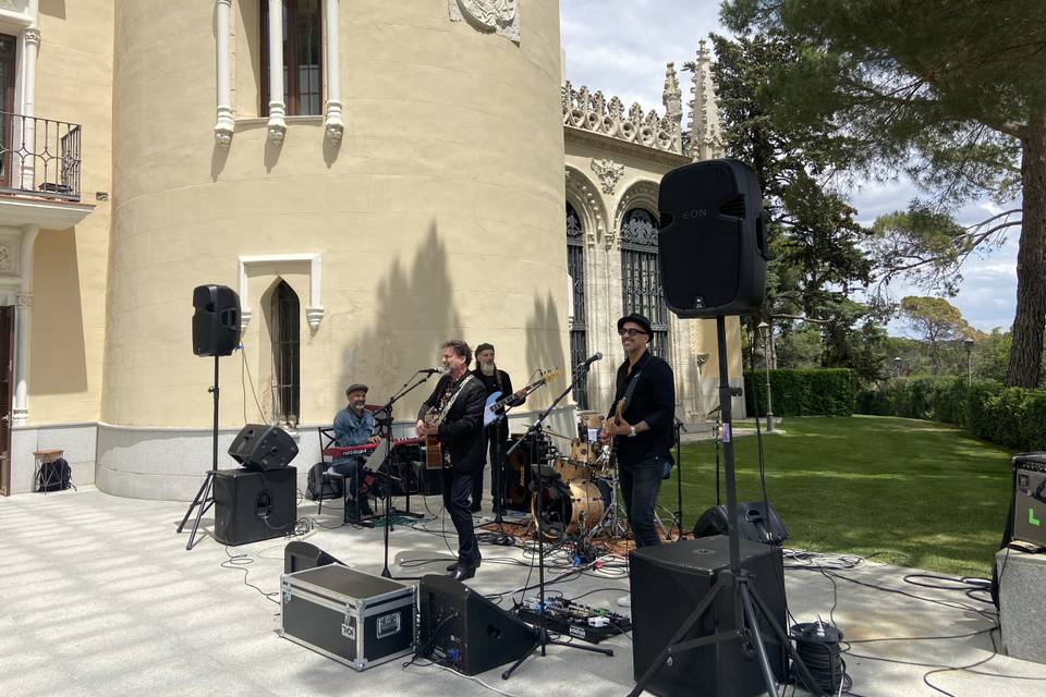 Banda en el castillo