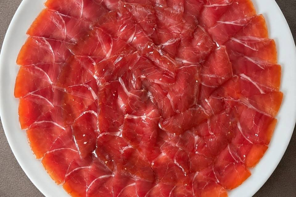 Jamón sacado de envase vacio