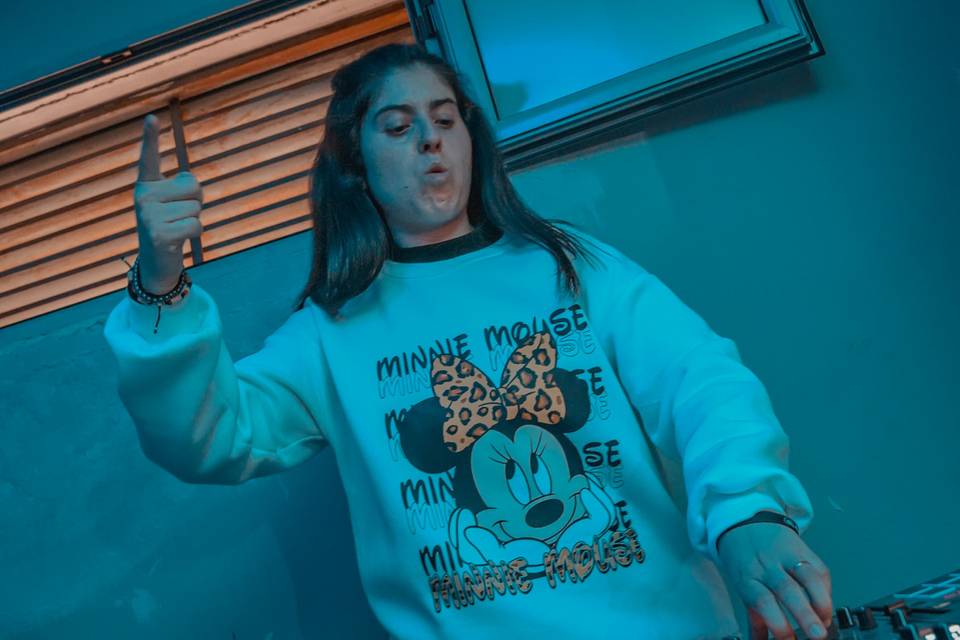 Dj Bea