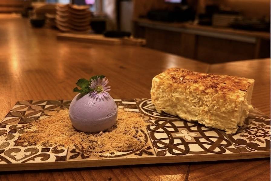 Torrija de avena y helado