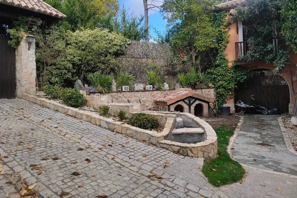Entrada principal a la finca