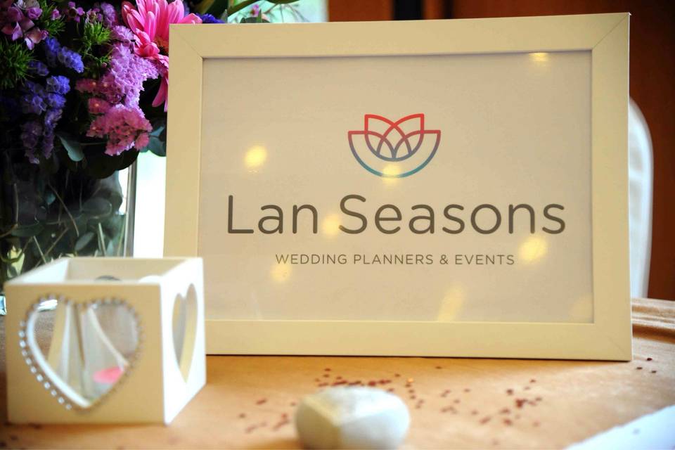 Lan Seasons