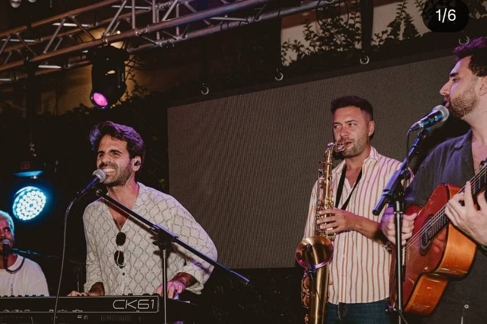 Grupo Rumba Pop Tempo