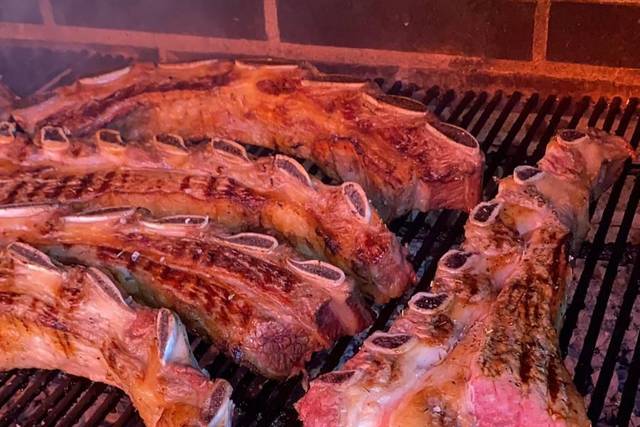 Leo Grill Carnes