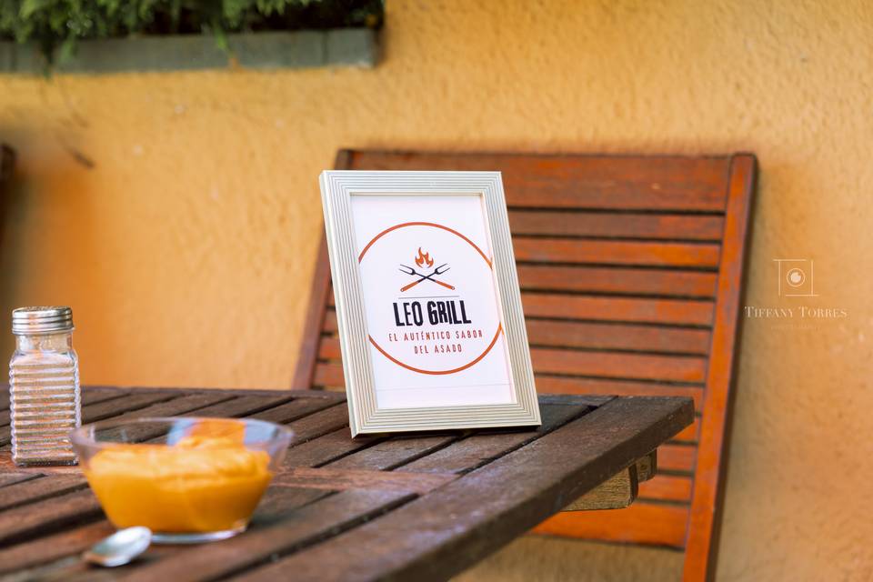 Leo grill