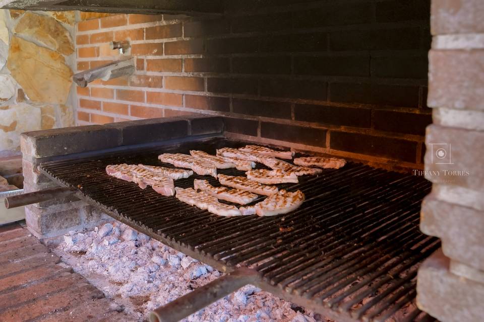 Leo grill