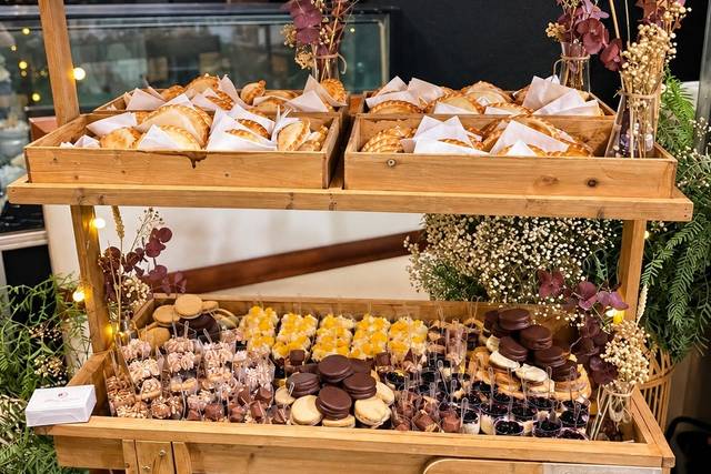 Empanadas, Alfajores y Dulces