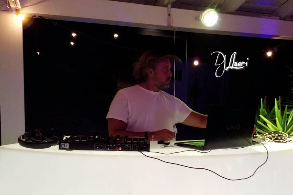 DJ Lluari