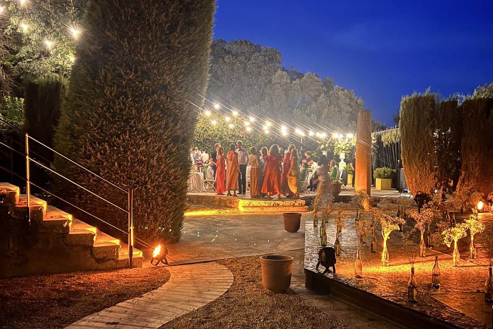 BODA MIHRUMANA & PIETER